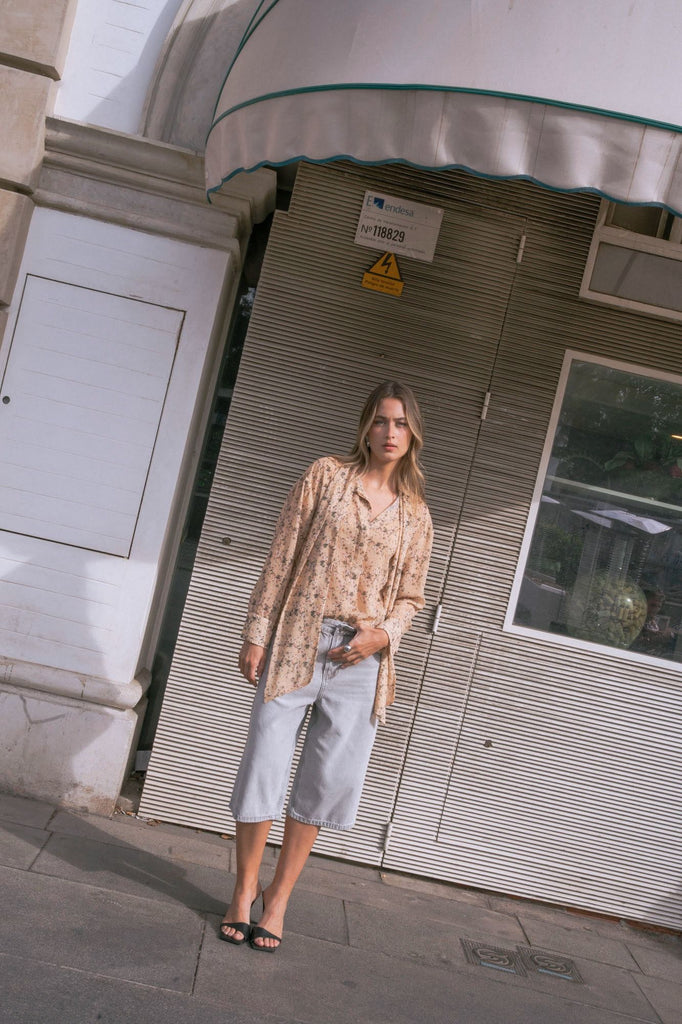 Camisa estampada lanzada