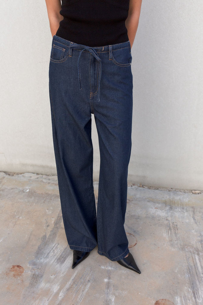 Pantalón fluido efecto denim